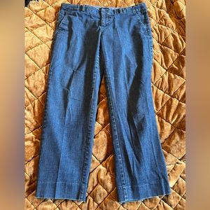 Women’s Banana Republic Light Denim Capri Pants 6P